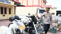 Polres Aceh Timur dan Bea Cukai Amankan Truk Pengangkut Barang dan Hewan Ilegal