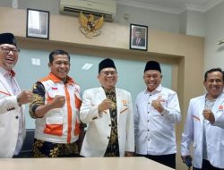 mencopot Budi Prajogo dari jabatannya Wakil Ketua DPRD Banten